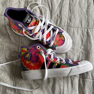 NWOT The Simpsons Nizza Adidas Multicolor Tie-Dye High-Tops size 3.5